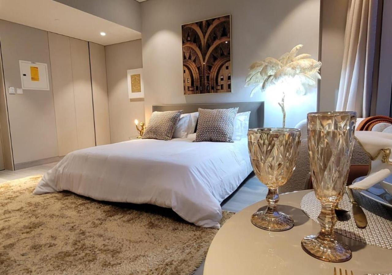 Dubai Marina Walk Gem Modern Apartments With Pool & Gym Access, Steps To Beach & Metro Managed By Sunnyhomes Bagian luar foto