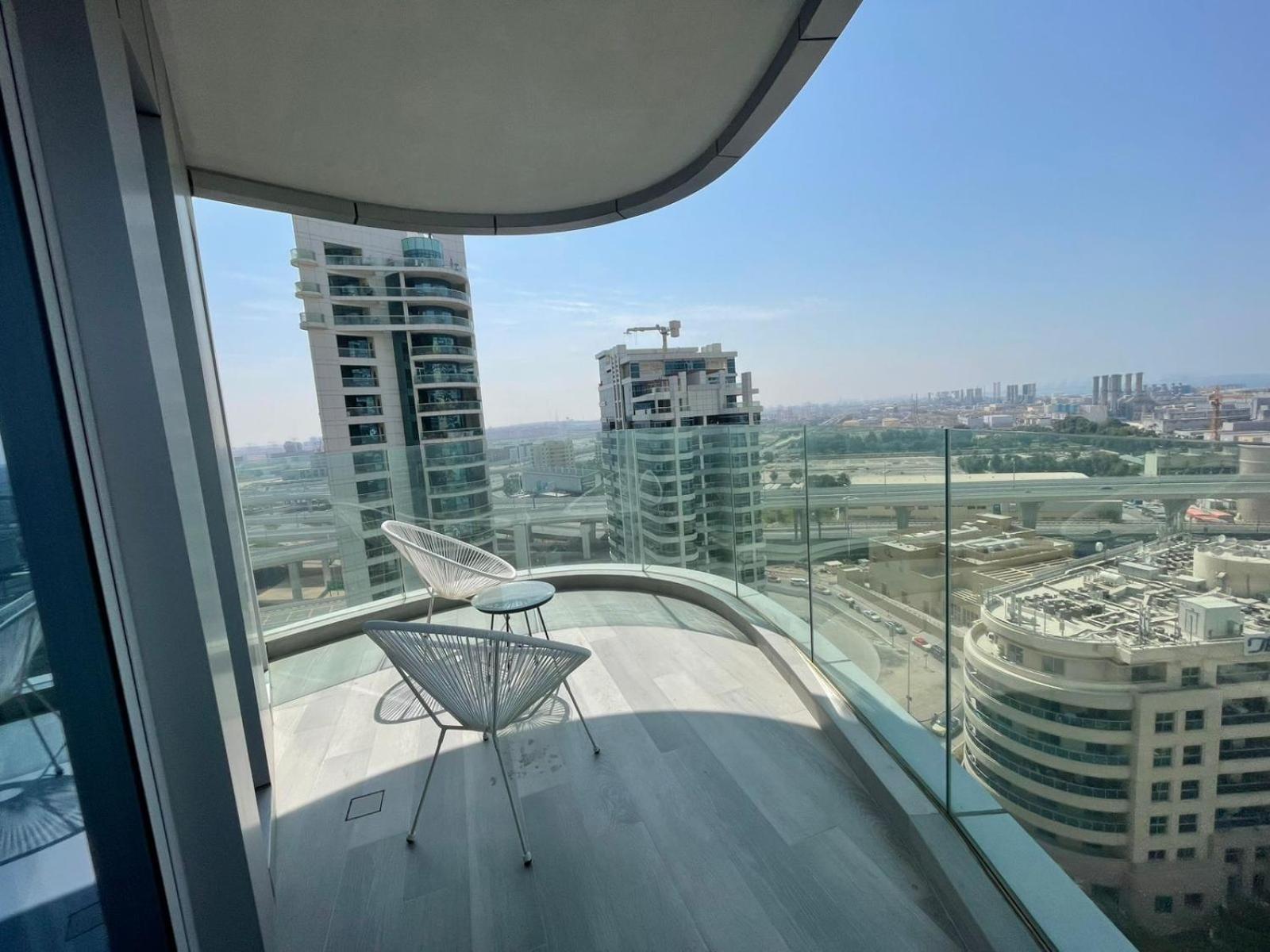 Dubai Marina Walk Gem Modern Apartments With Pool & Gym Access, Steps To Beach & Metro Managed By Sunnyhomes Bagian luar foto