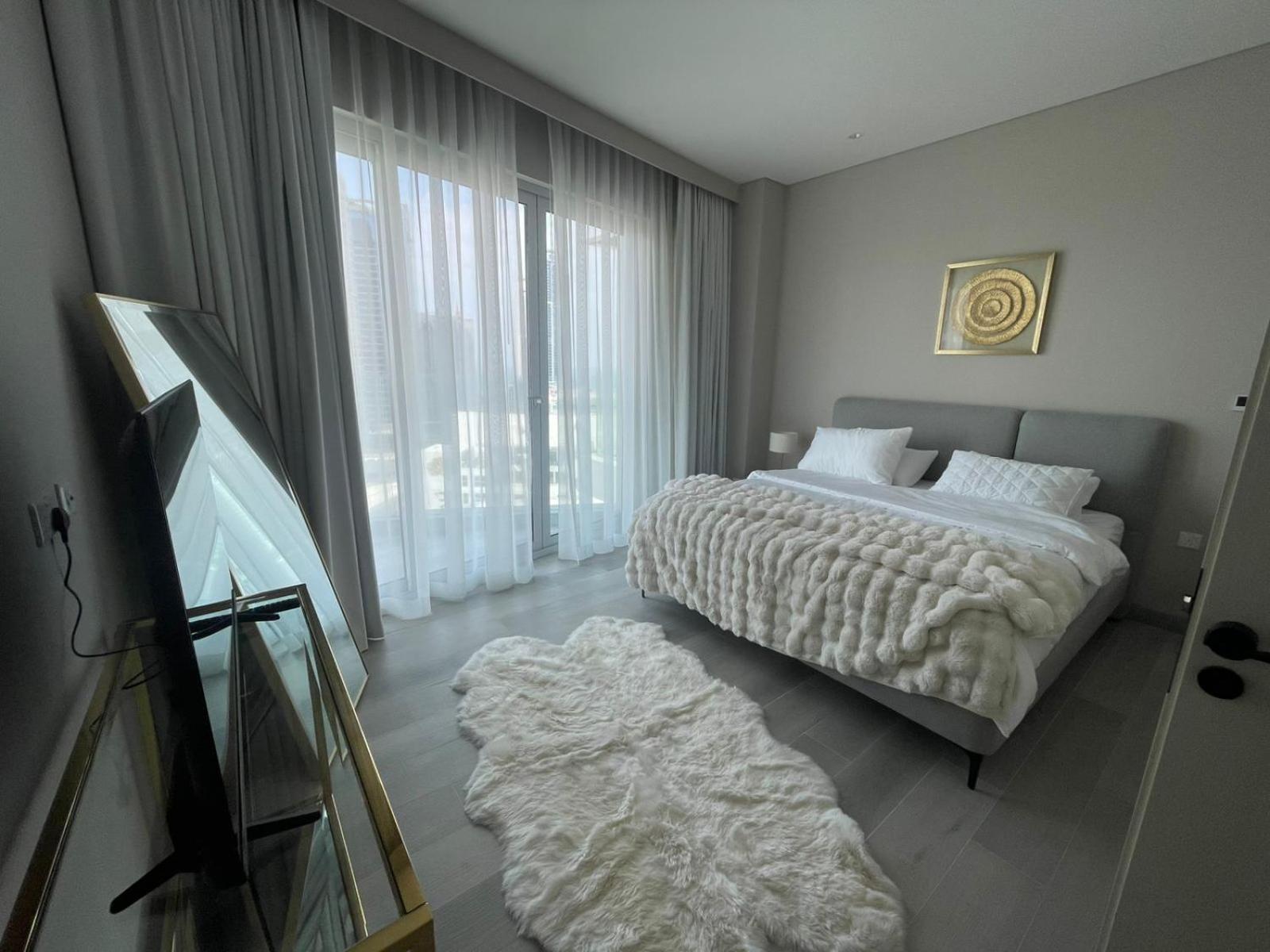Dubai Marina Walk Gem Modern Apartments With Pool & Gym Access, Steps To Beach & Metro Managed By Sunnyhomes Bagian luar foto