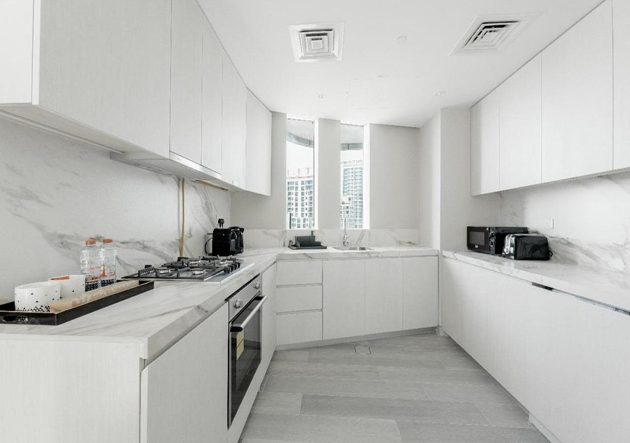 Dubai Marina Walk Gem Modern Apartments With Pool & Gym Access, Steps To Beach & Metro Managed By Sunnyhomes Bagian luar foto